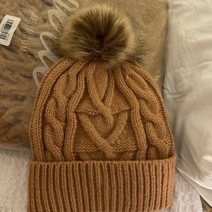 COPY - American Eagle Beanie w/ matching scarf. New with tags.